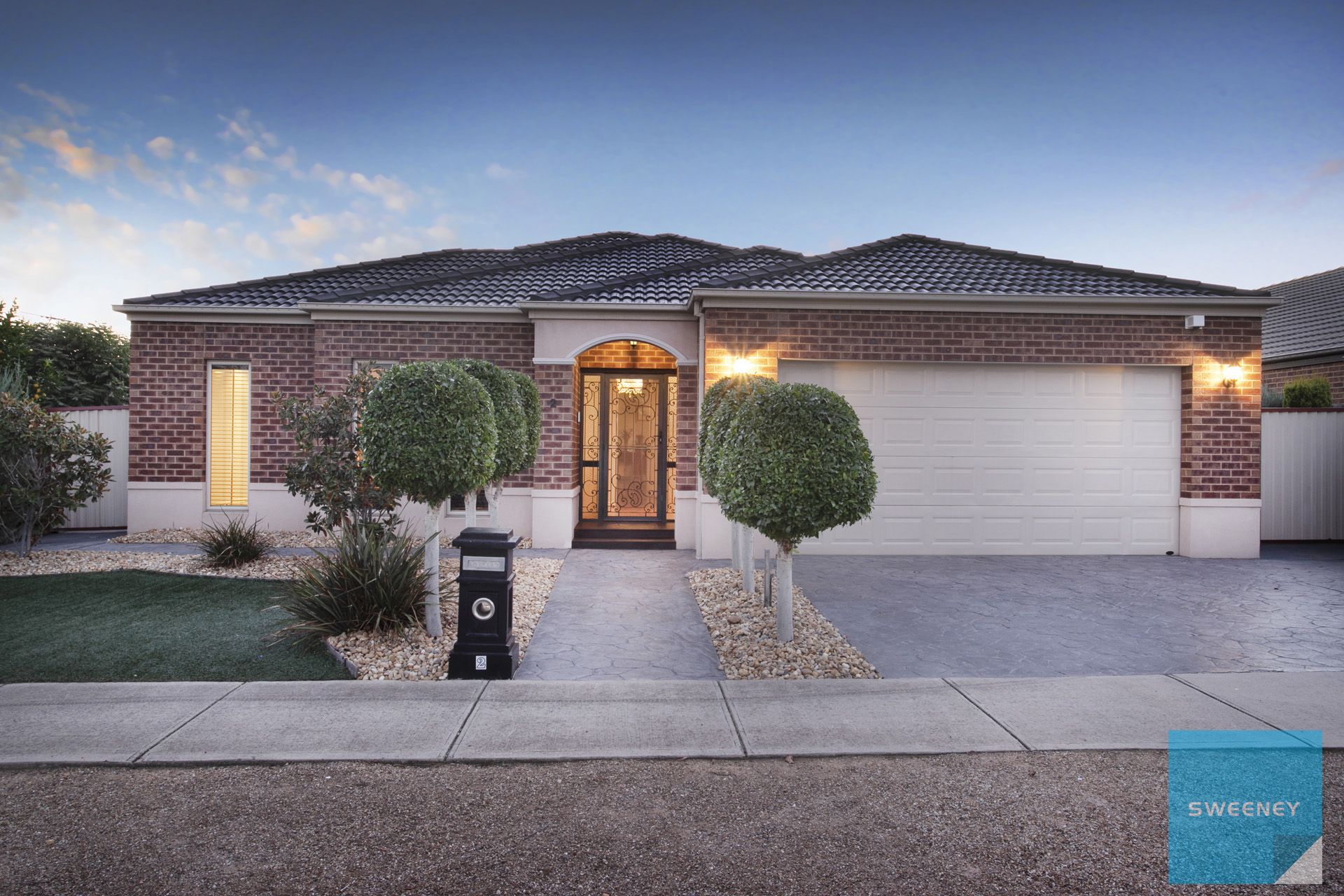 2 Moray Close, Taylors Hill - Thumbnail 2
