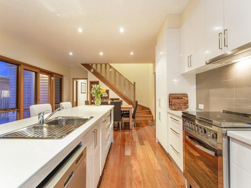 15 Kingfish Court OCEAN GROVE VIC, Ocean Grove - Thumbnail 3