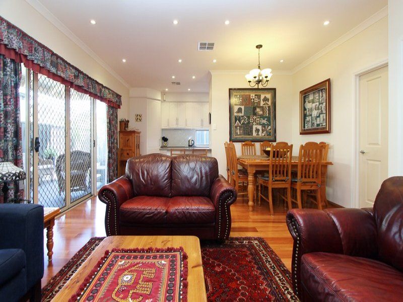 8 Bonvue Rd Rostrevor 5073