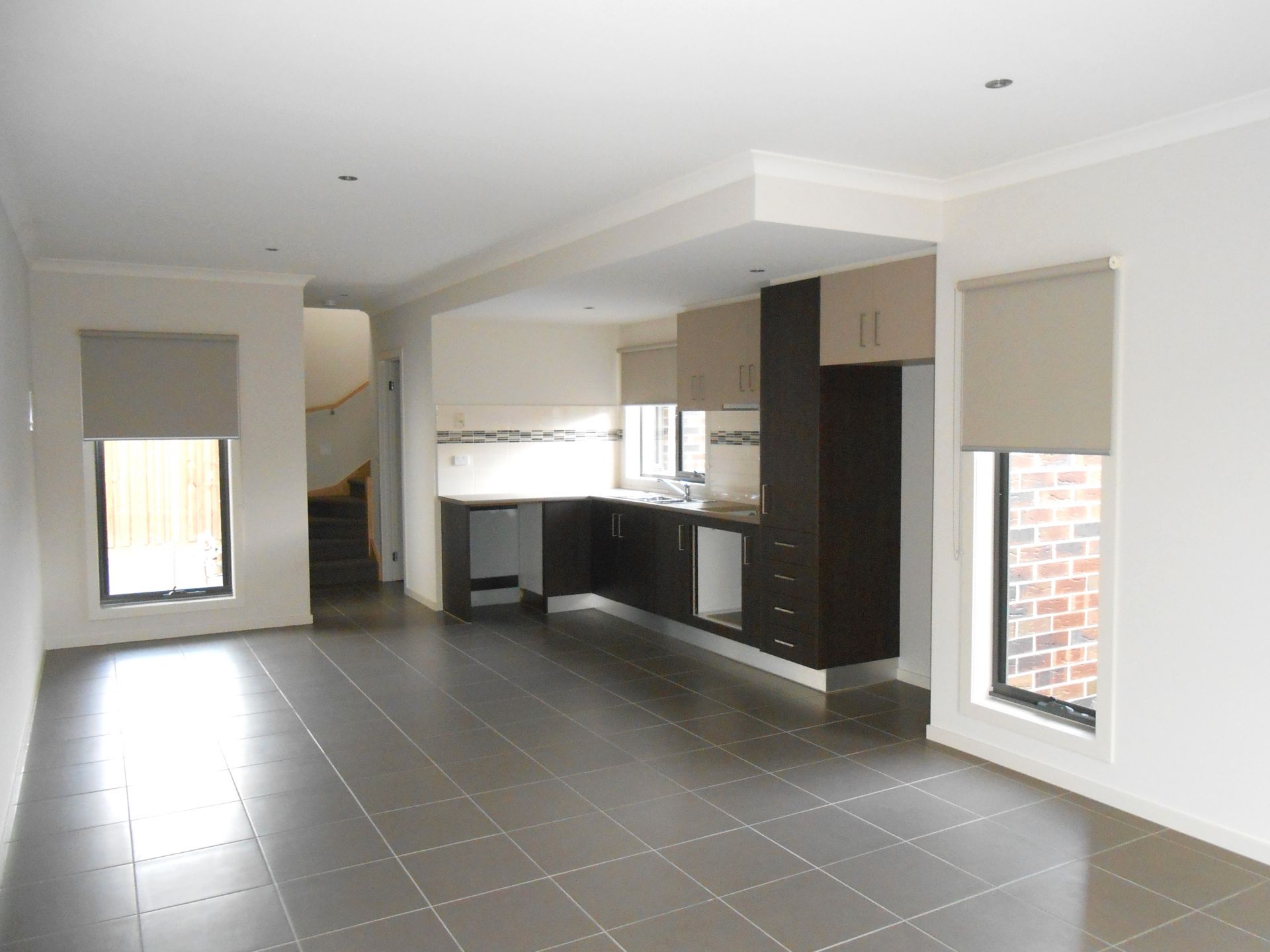 TOWNHOUSE NOT TO RESIST  *Insp  Wed 30th Mar @ 5:00pm*