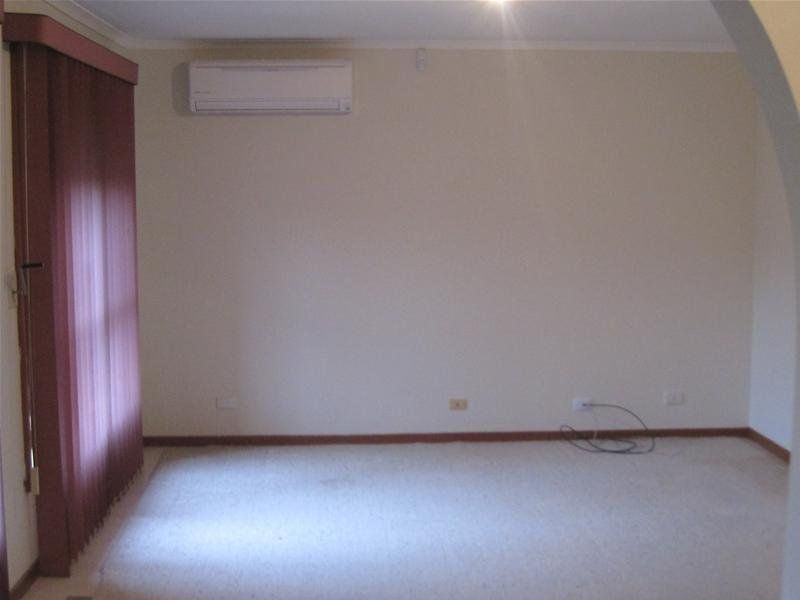 PERFECT LOCATION - OPEN FOR INSPECTION WED 15TH AT 5:00 - 5:15 PM