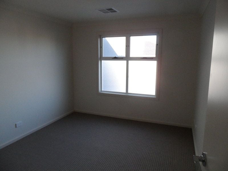 6 The Mall Mawson Lakes 5095