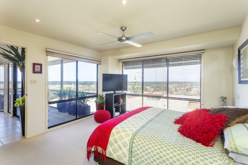 54 Endeavour Drive Ocean Grove VIC, Ocean Grove - Thumbnail 7