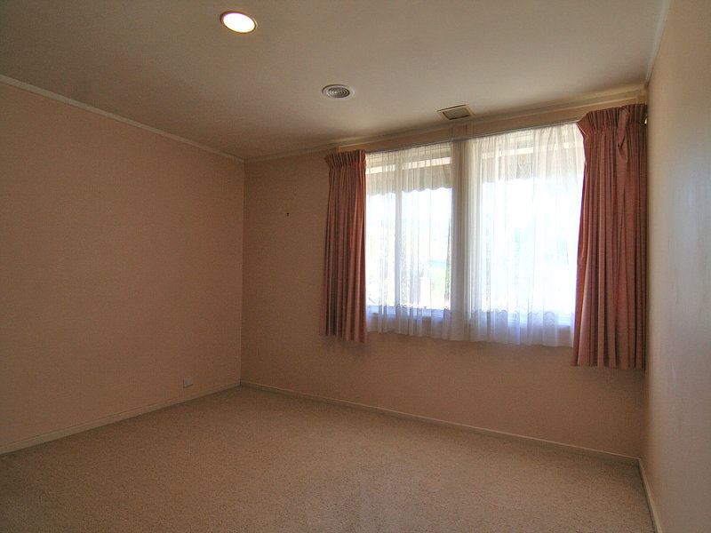 34 Rocklands Street, Duffy - Thumbnail 8