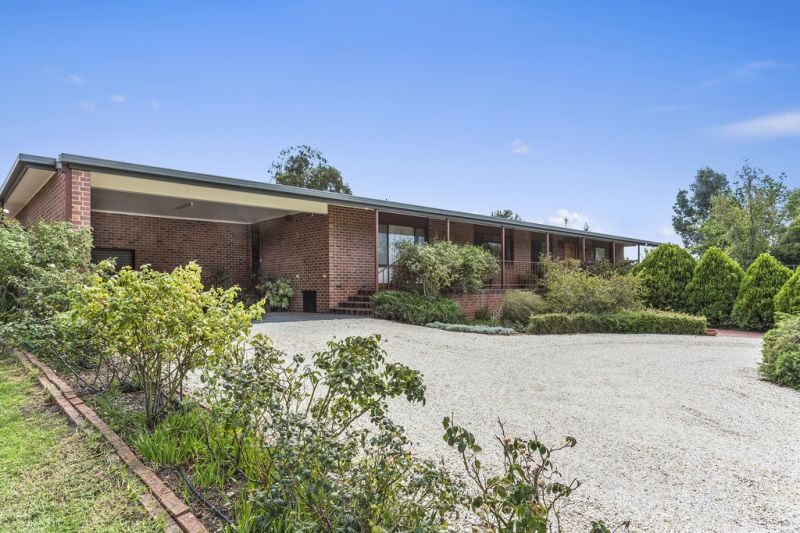 17 Patricia Court, Maiden Gully DCK Real Estate