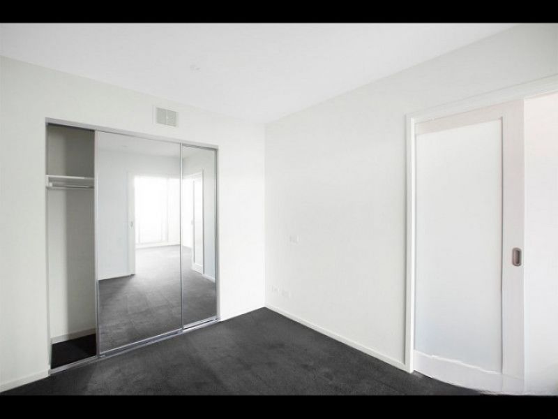 402/77 River Street, South Yarra - Thumbnail 4