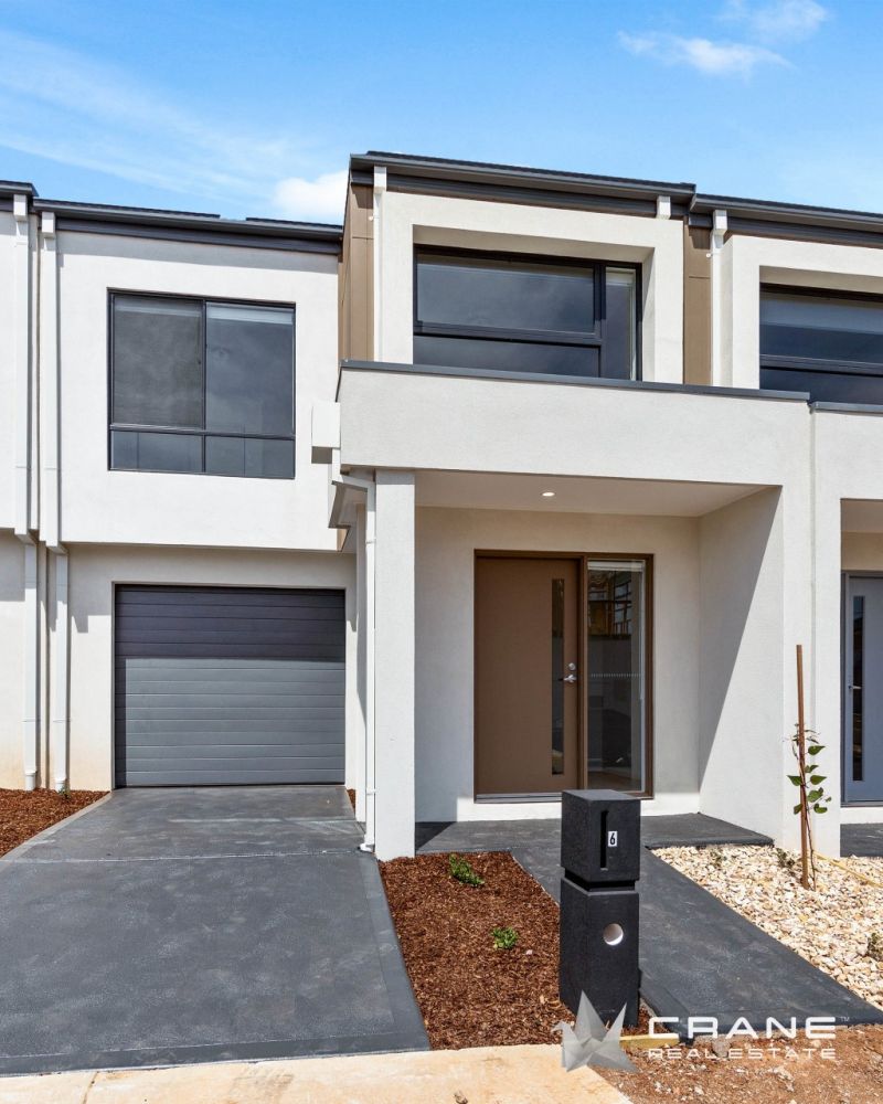 6 Pippen Loop DEANSIDE VIC, Deanside - Thumbnail 2