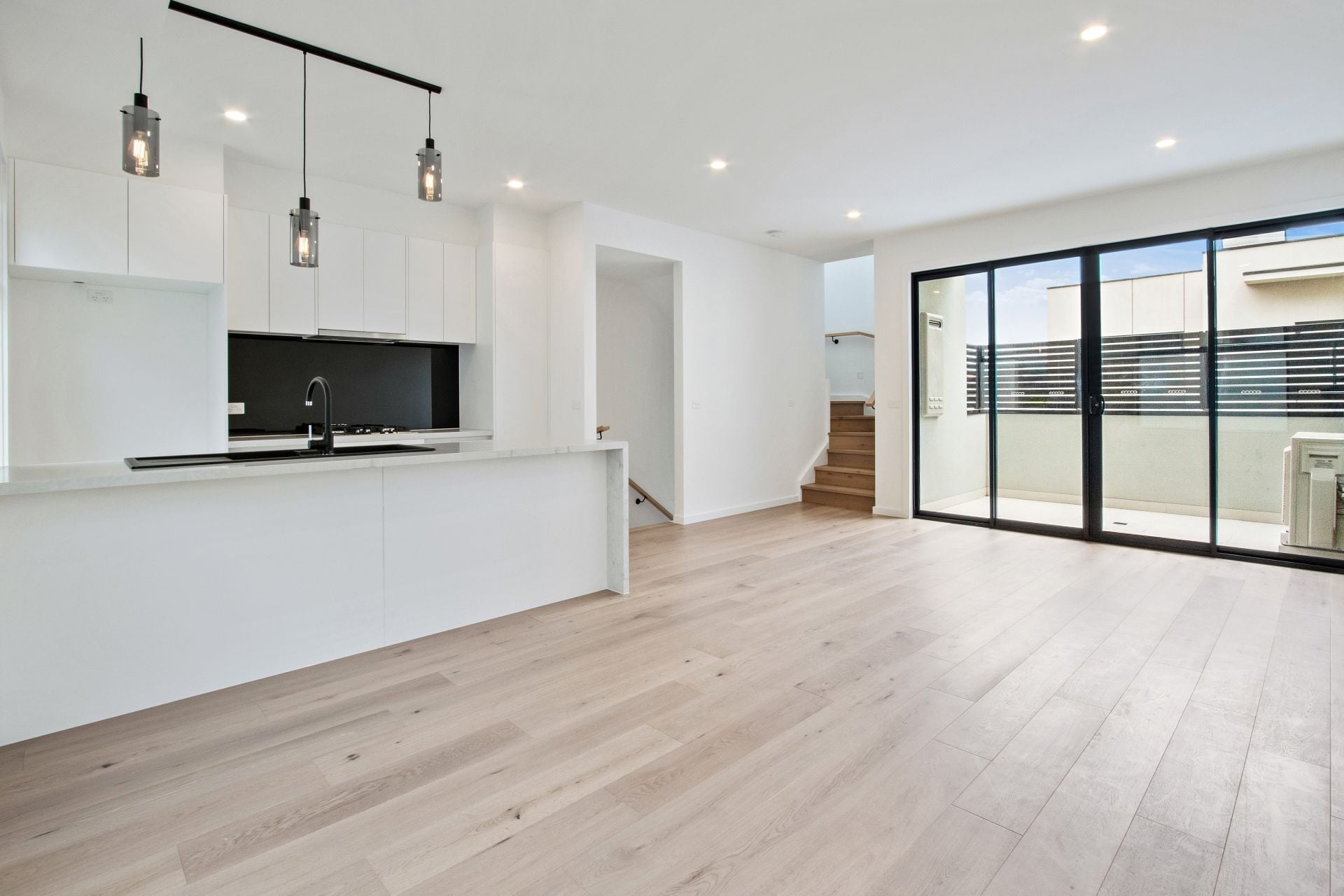 BRAND NEW TOWNHOUSE IN THE HEART OF PRESTON