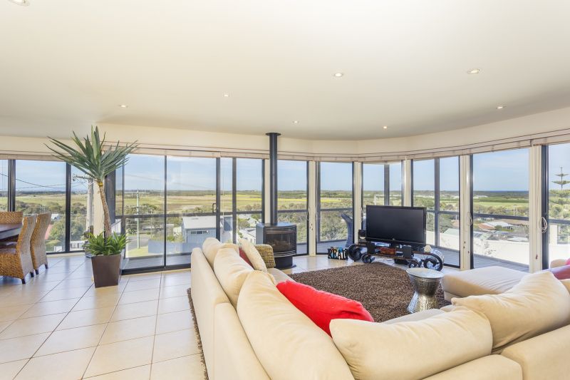 54 Endeavour Drive Ocean Grove VIC, Ocean Grove - Thumbnail 2
