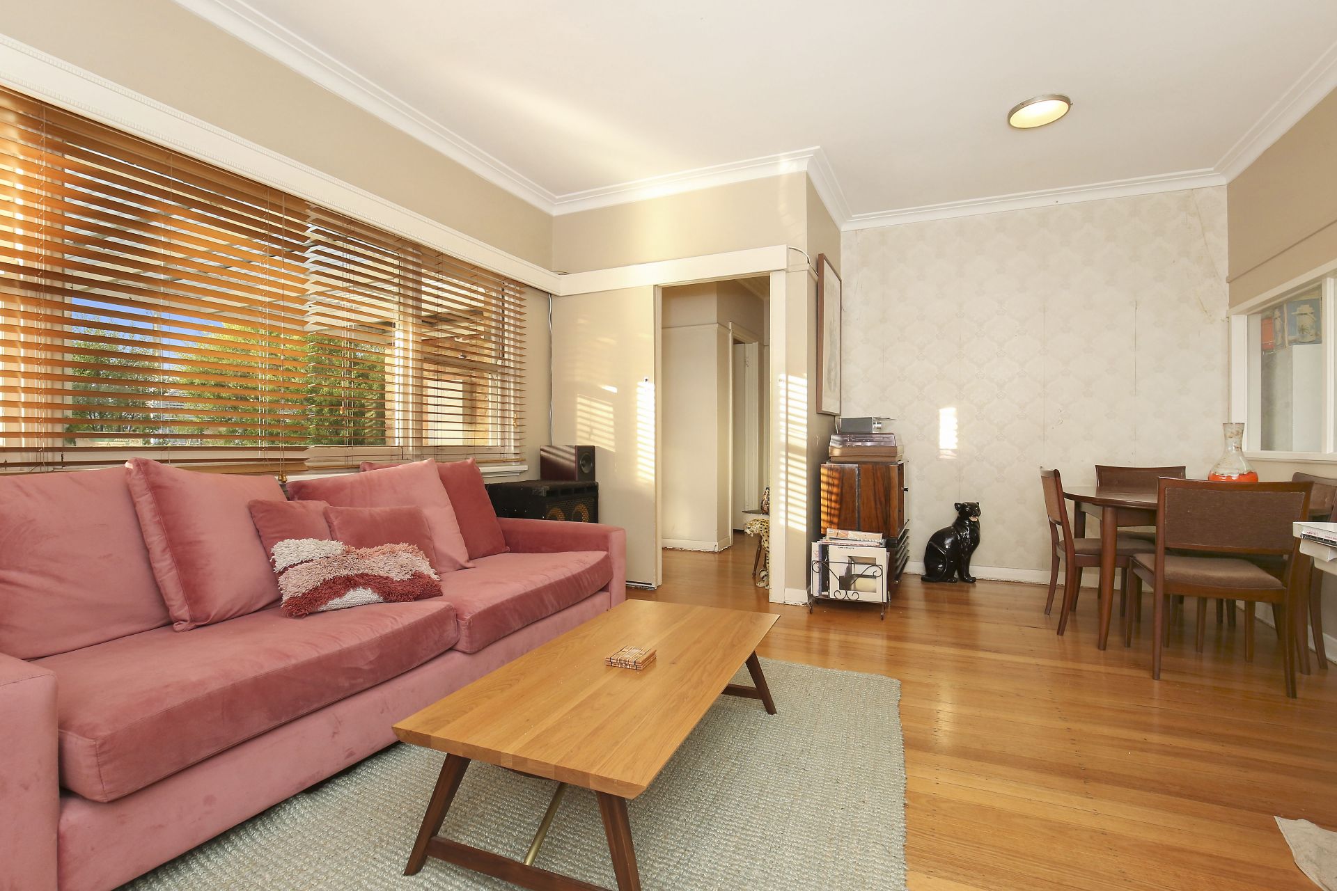 SPACIOUS FAMILY HOME