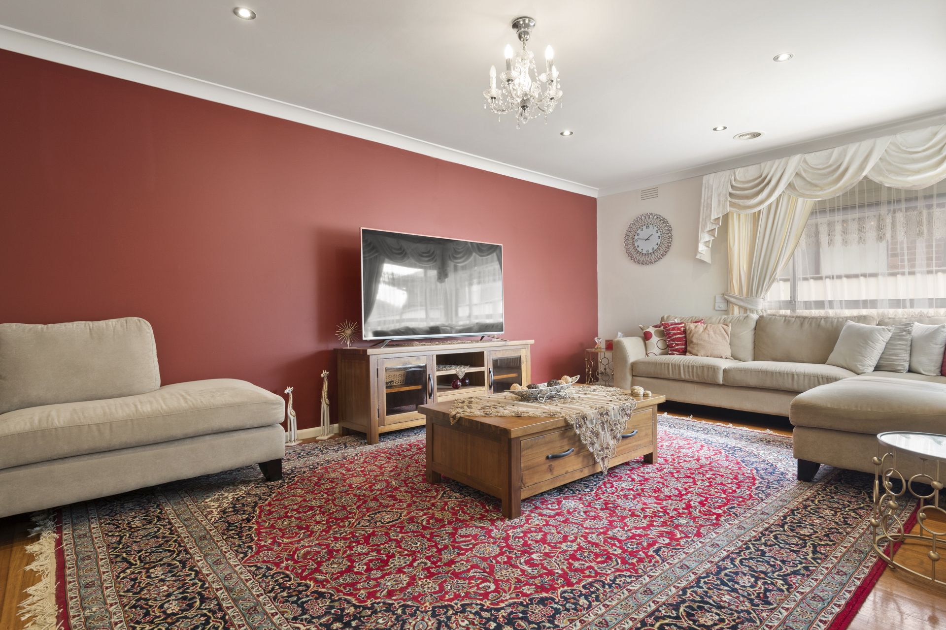 4 BEDROOM FAMILY HOME - SURPRISE PACKAGE