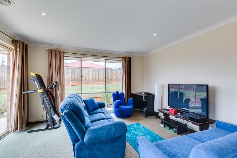 7 Currington Crescent, Bacchus Marsh - Thumbnail 6