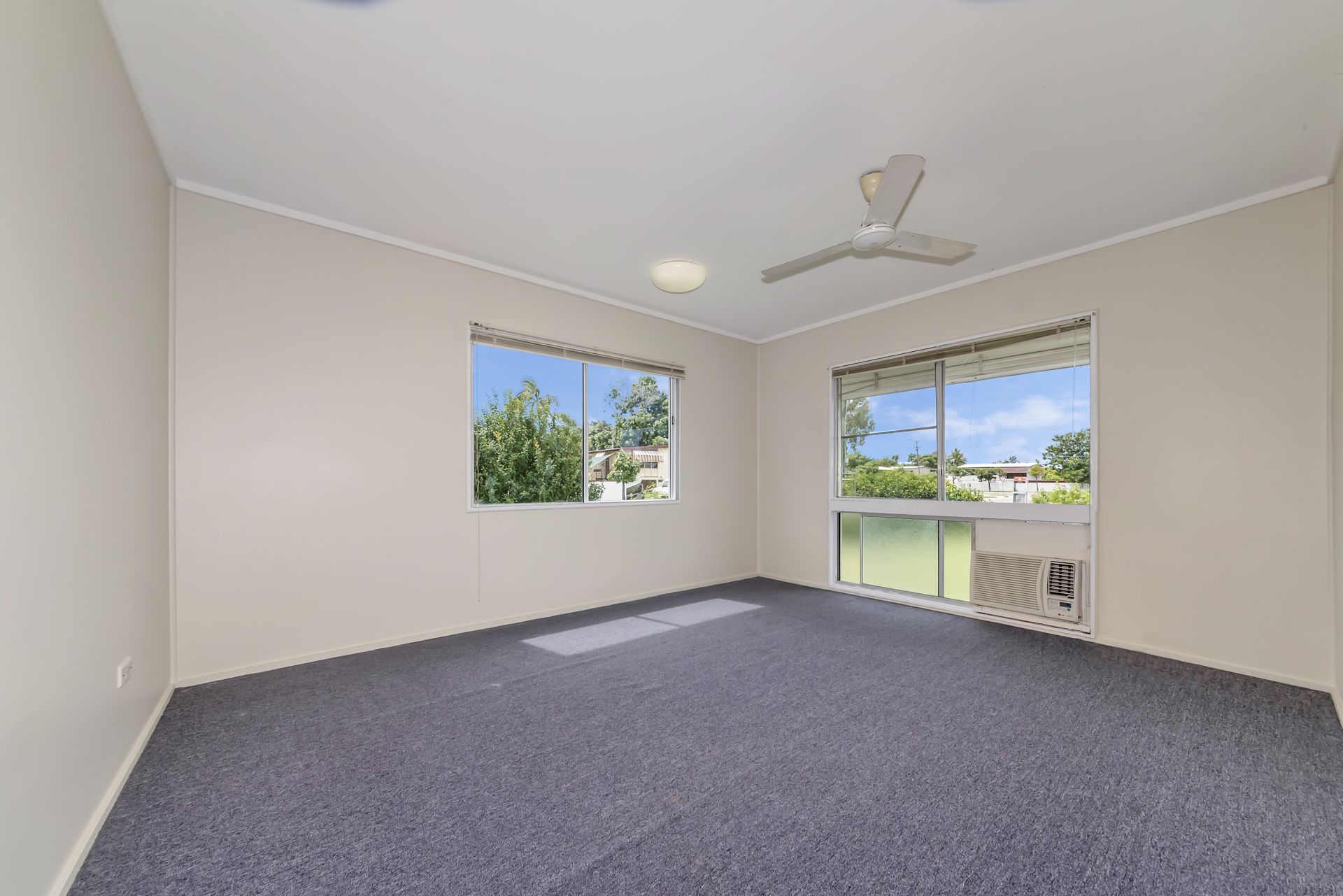 17 Leeds Street, Gulliver Harcourts Kingsberry Townsville