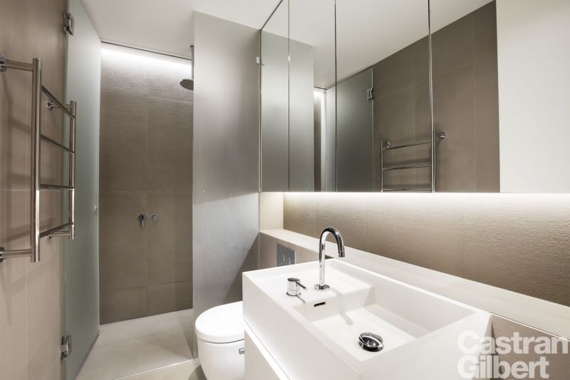 2/8 Murphy Street, South Yarra - Thumbnail 6