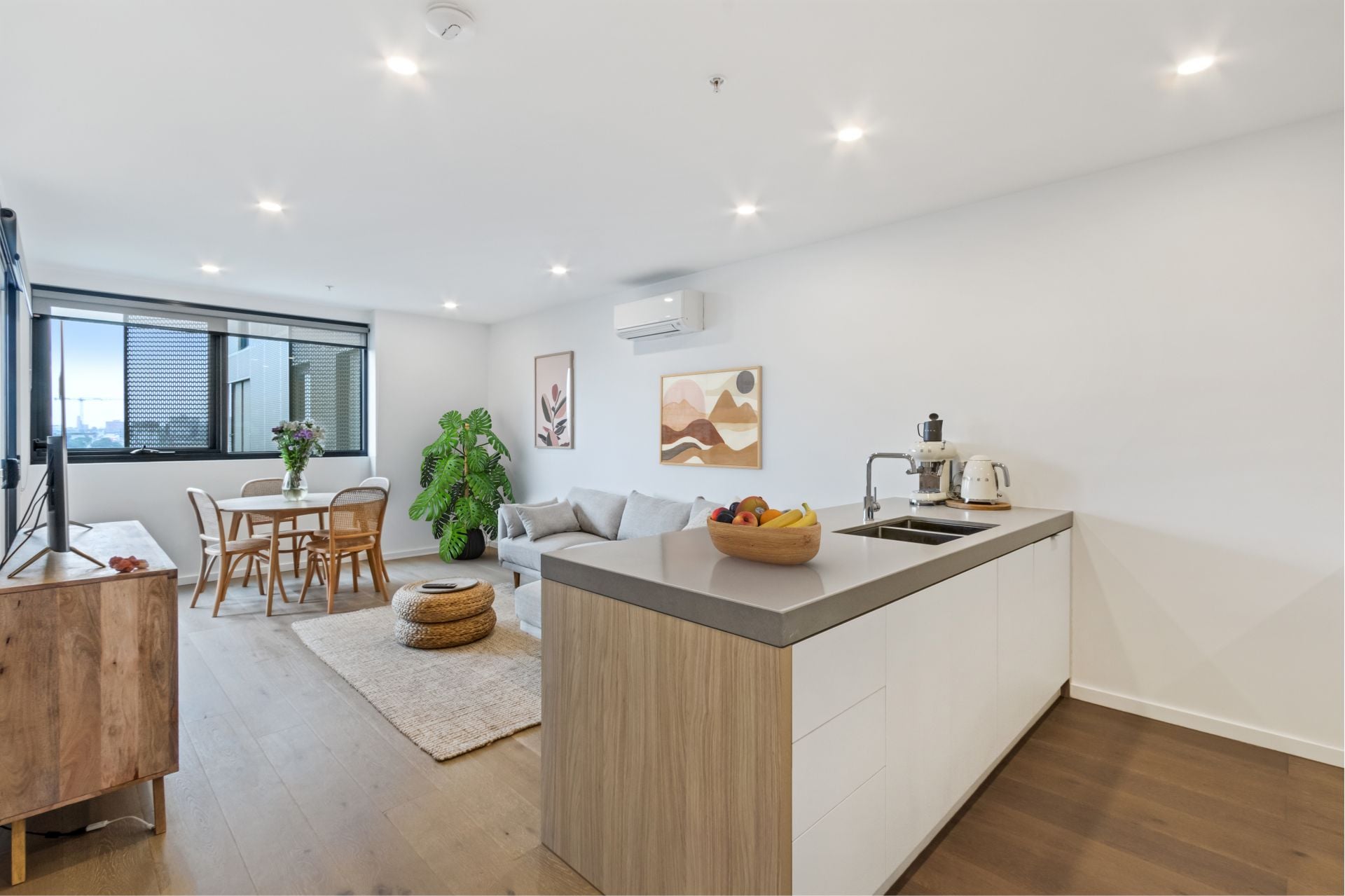 Boutique Living