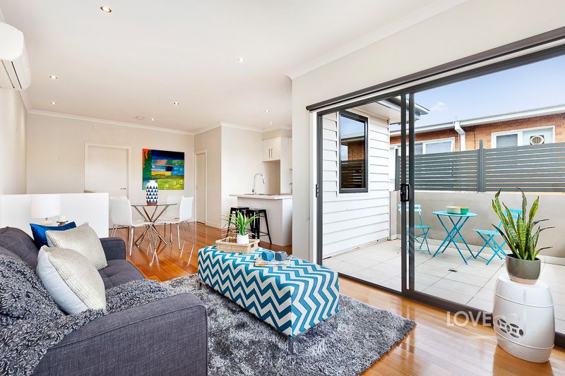 MODERN THREE BEDROOM TOWNHOUSE