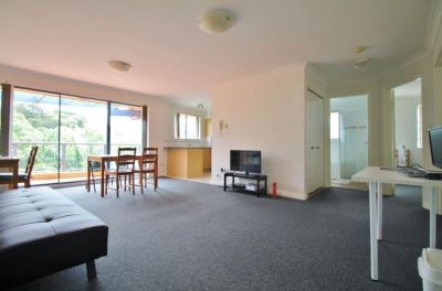 9/42-48 Anzac Parade, Kensington