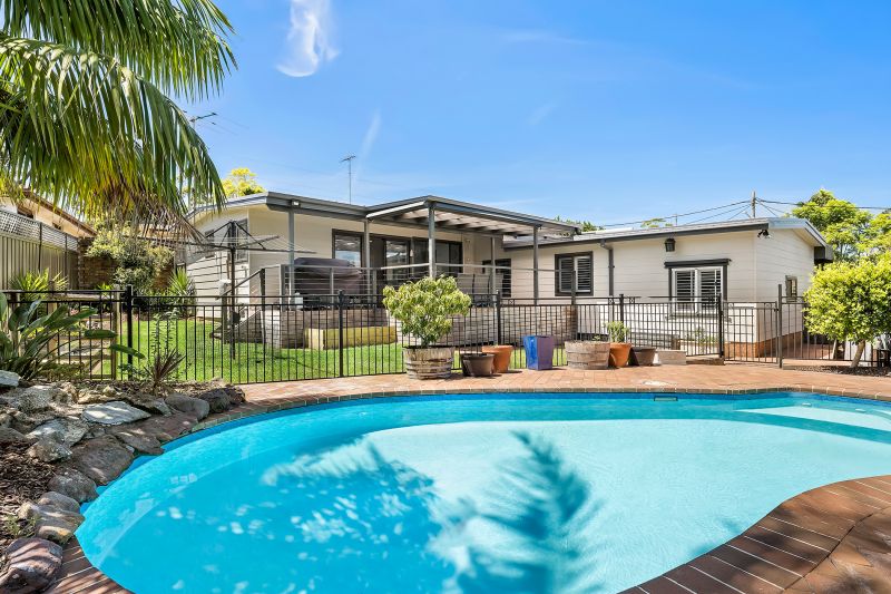Real Estate For Sale 1 Conifer Place Engadine , NSW