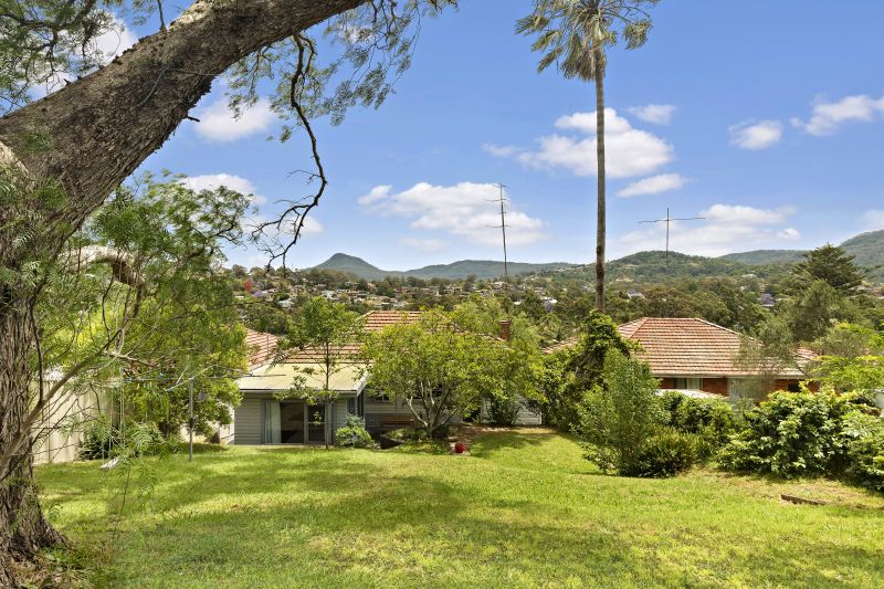 Real Estate For Sale 19 Pooraka Avenue West Wollongong , NSW