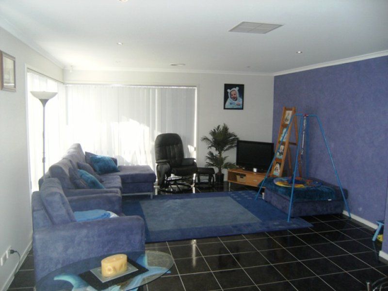 19 Saxby Court, Burnside - Thumbnail 4