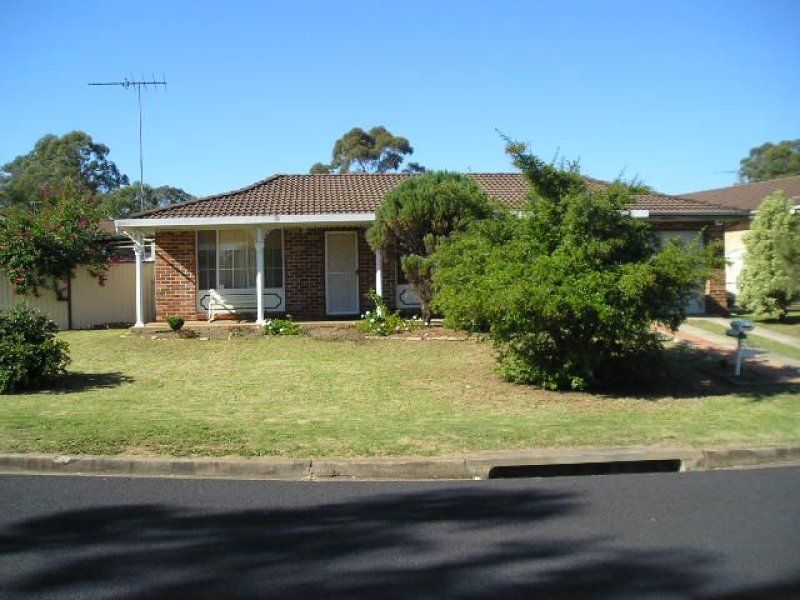 Real Estate For Sale 3 Leyland Place Ingleburn , NSW