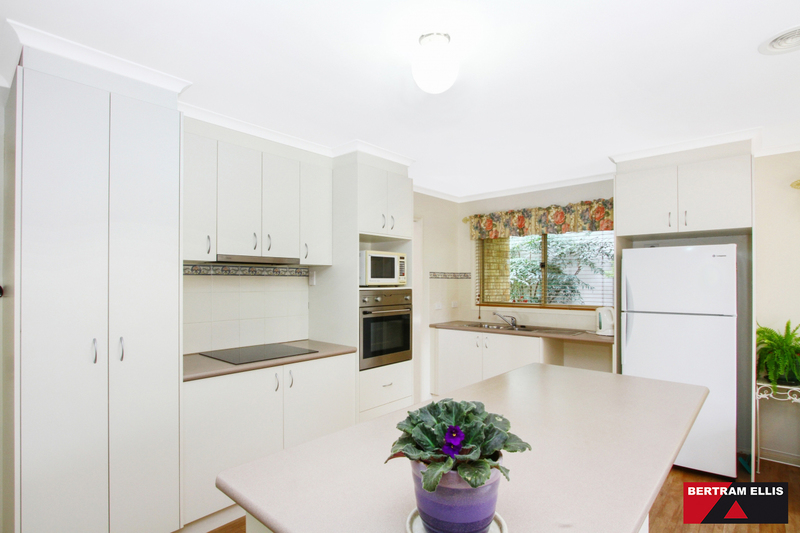 13 Benaroon Circuit, Amaroo - Thumbnail 7