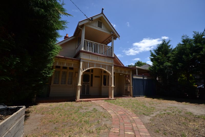 845 High Street, Reservoir