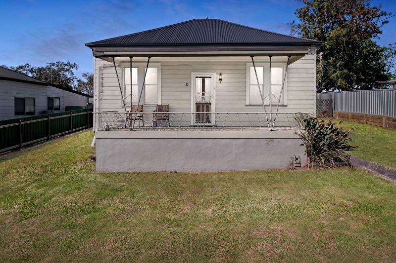 Abermain 8 Maitland Street