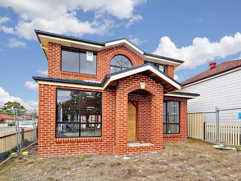 Real Estate For Sale 6 Chamberlain Road Bexley , NSW