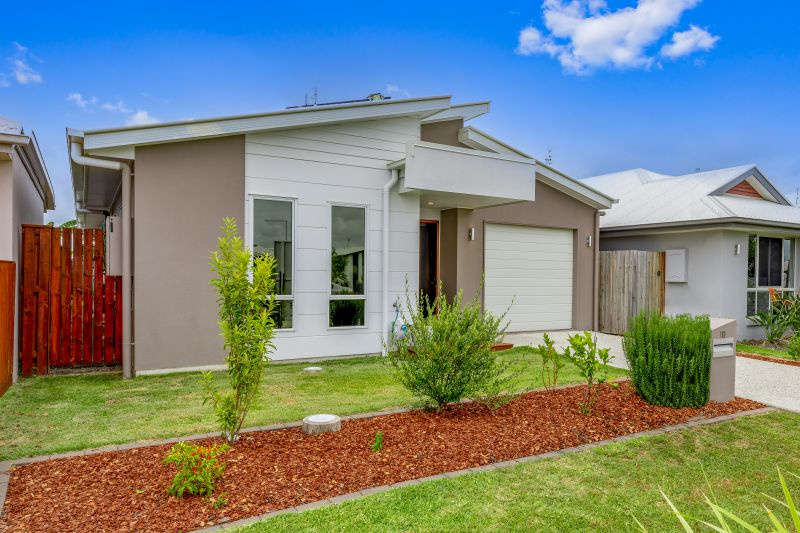 10 Angelou Court, Baringa