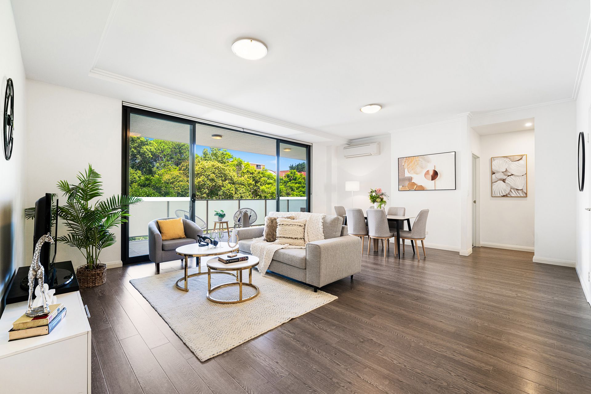 311/4-8 Smallwood Avenue, Homebush, Homebush - Thumbnail 2