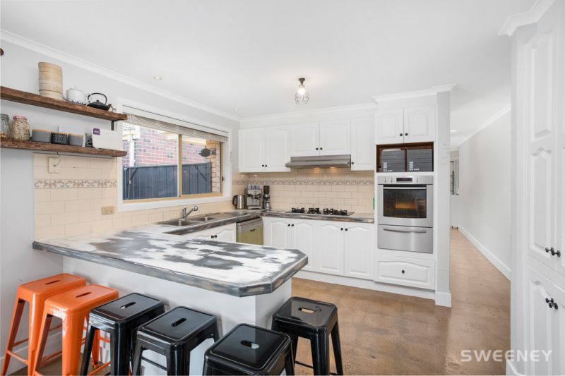 7 Ashby Court, Altona Meadows - Thumbnail 4