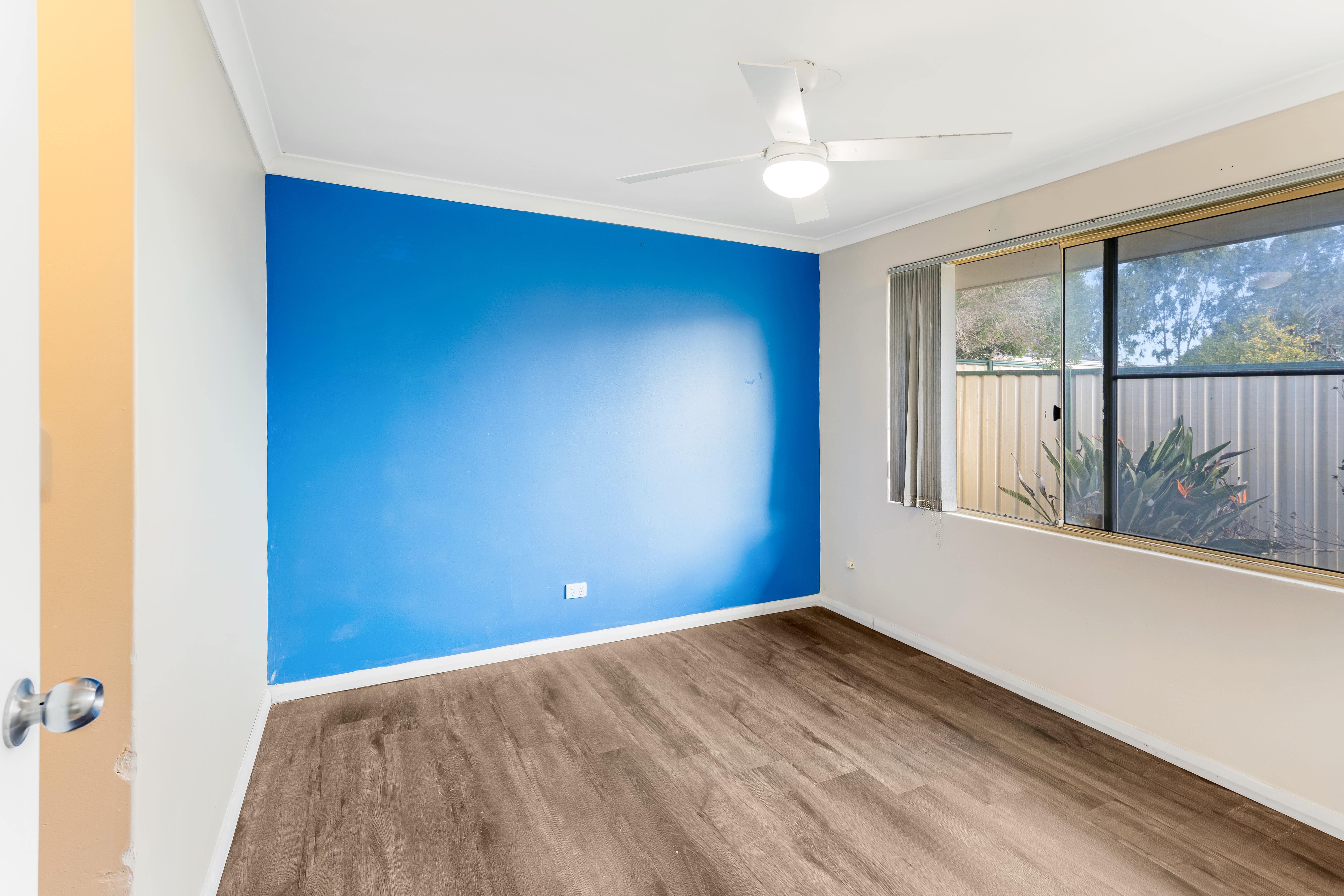 16/11 Firetail Place, Kenwick