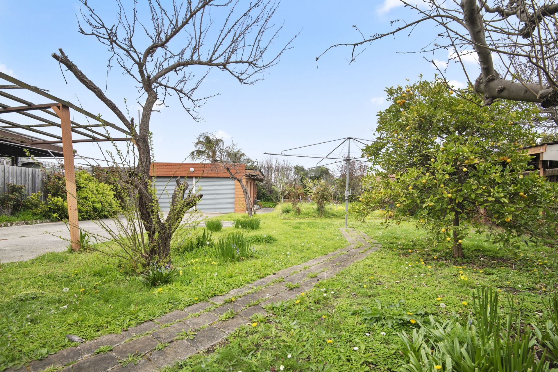GREAT HOME - 920m2 approx