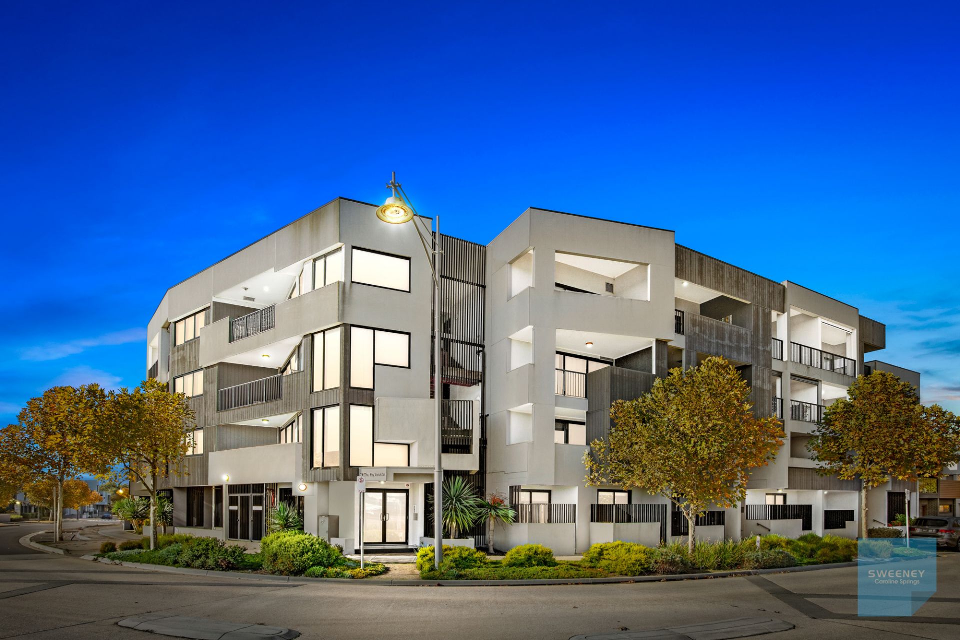 15/76 The Esplanade, Caroline Springs - Thumbnail 2