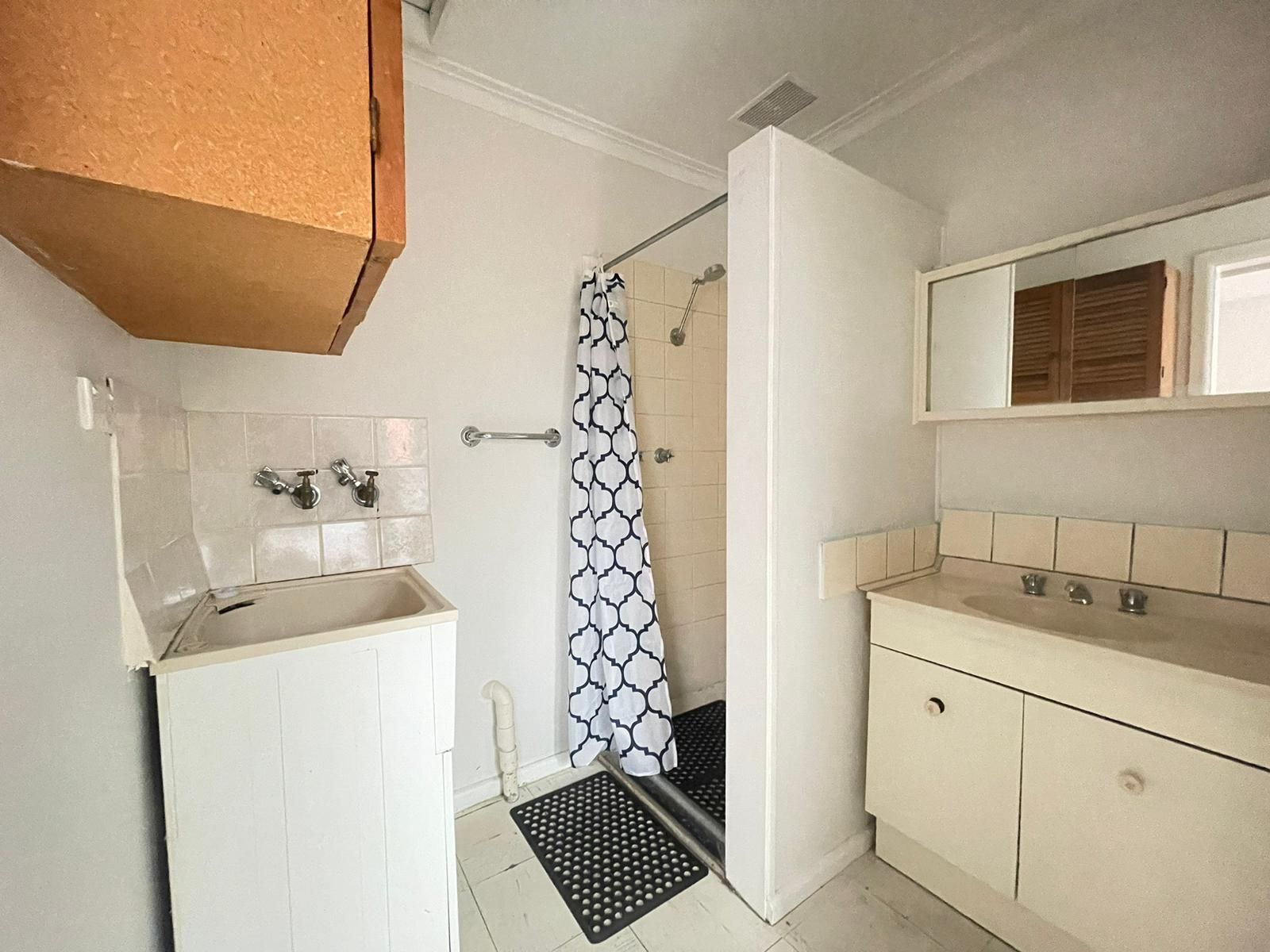 Cosy One Bedroom Home!!