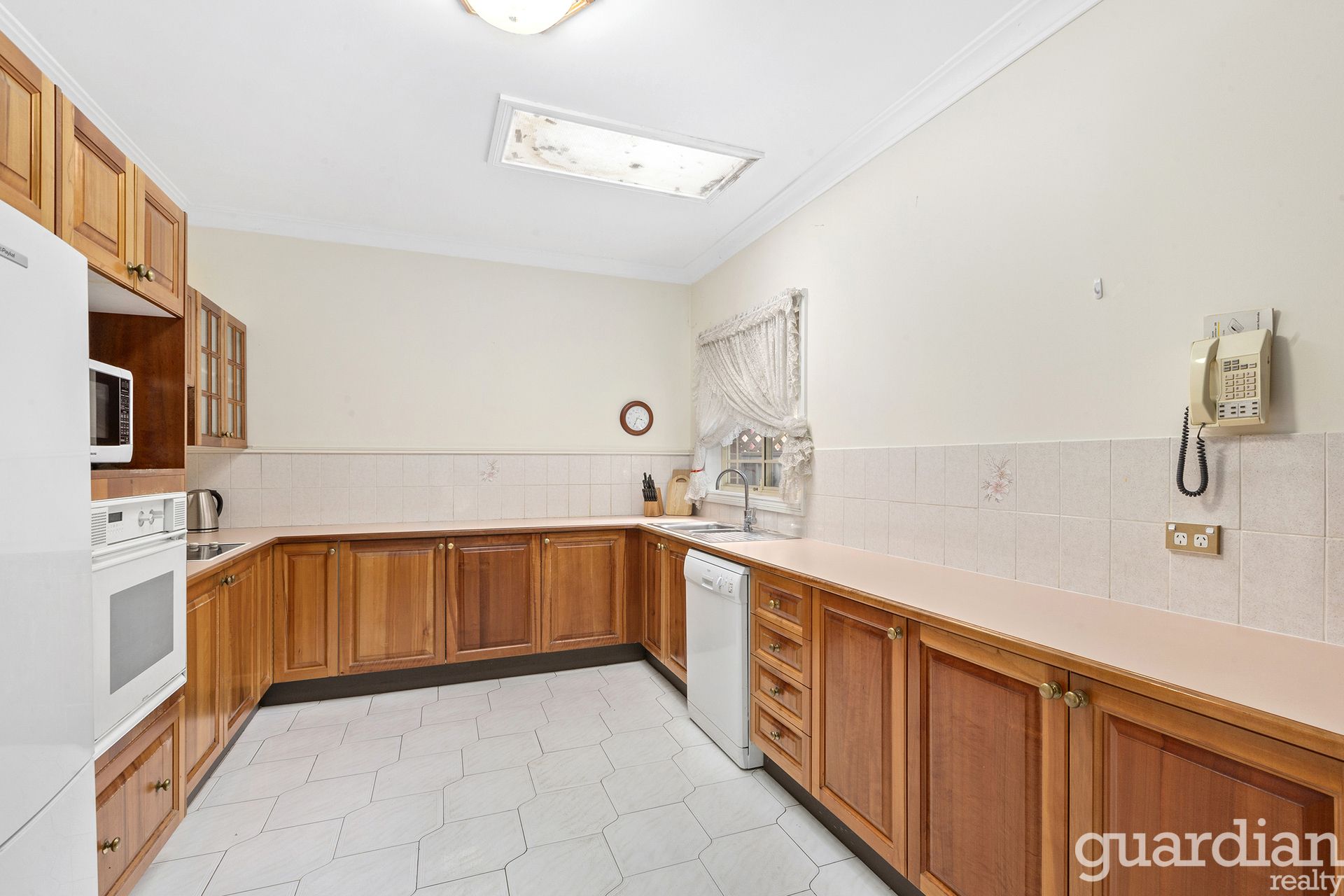1/12 Martin Place Dural NSW, Dural - Thumbnail 3