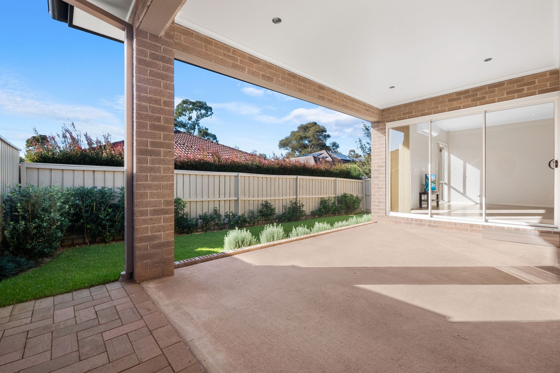 Real Estate For Sale 11 Grandiflora Street Rouse Hill , NSW