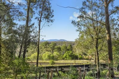 13 Nelson Avenue Wentworth Falls 2782