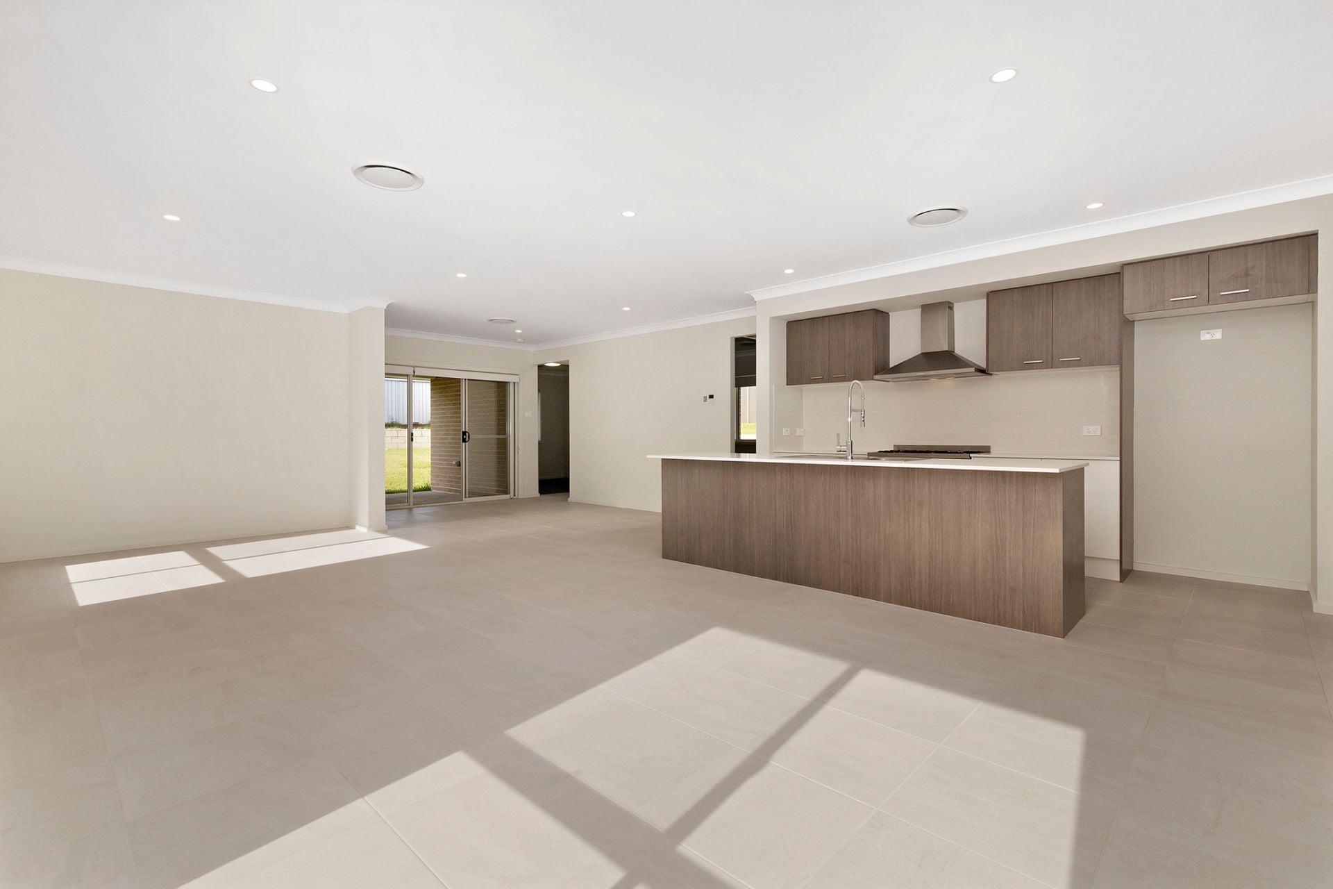 Real Estate For Lease 3 Rigby Drive North Rothbury , NSW