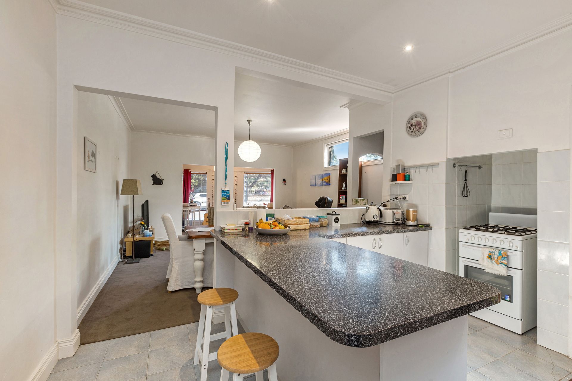 15 Bellairs Avenue, Seddon - Thumbnail 3