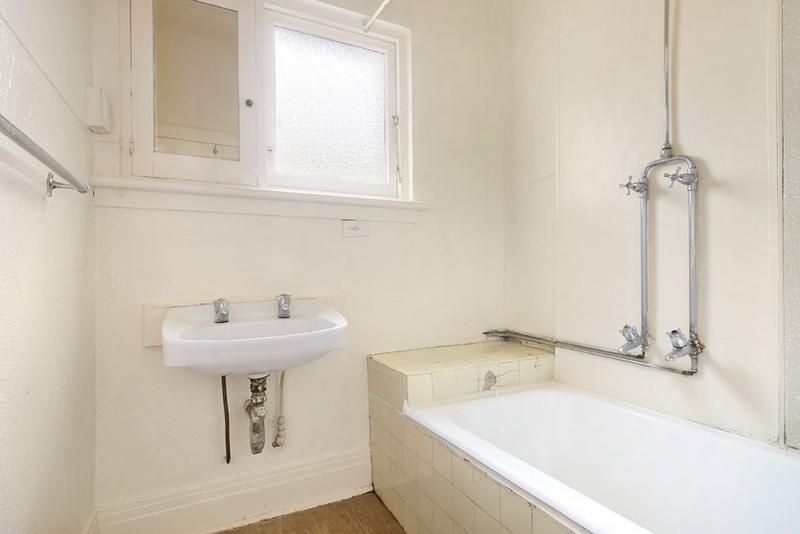 33 Frederick Street, Caulfield South - Thumbnail 7