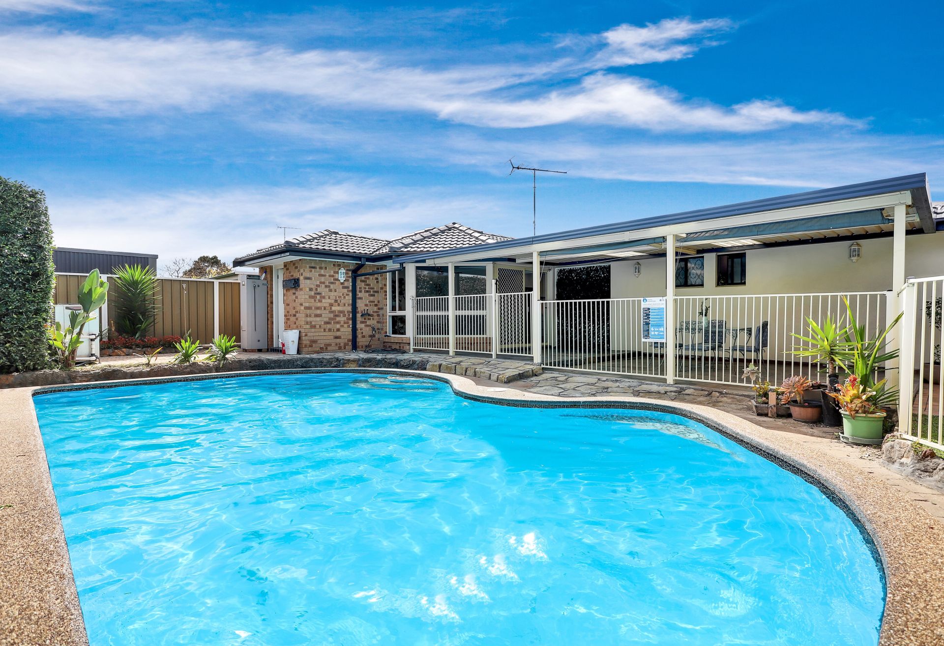 Real Estate For Lease 2 Smallwood Road Mcgraths Hill , NSW