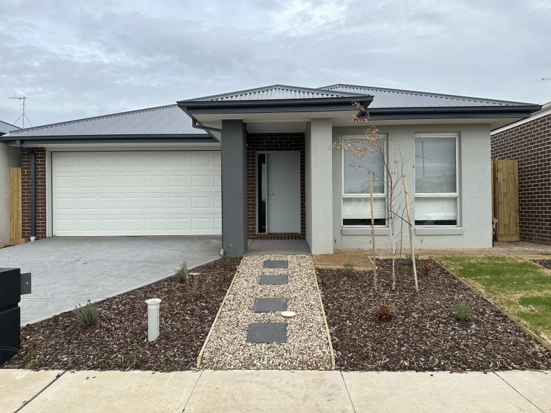 Sweeney Caroline Springs Sweeney Estate Agents