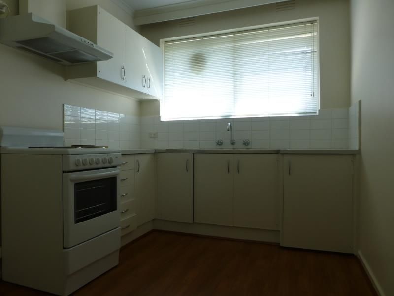 Spacious Apartment with Balcony!