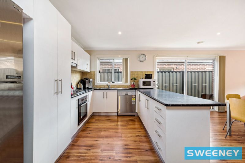 17 Vicky Crt, Point Cook - Thumbnail 5