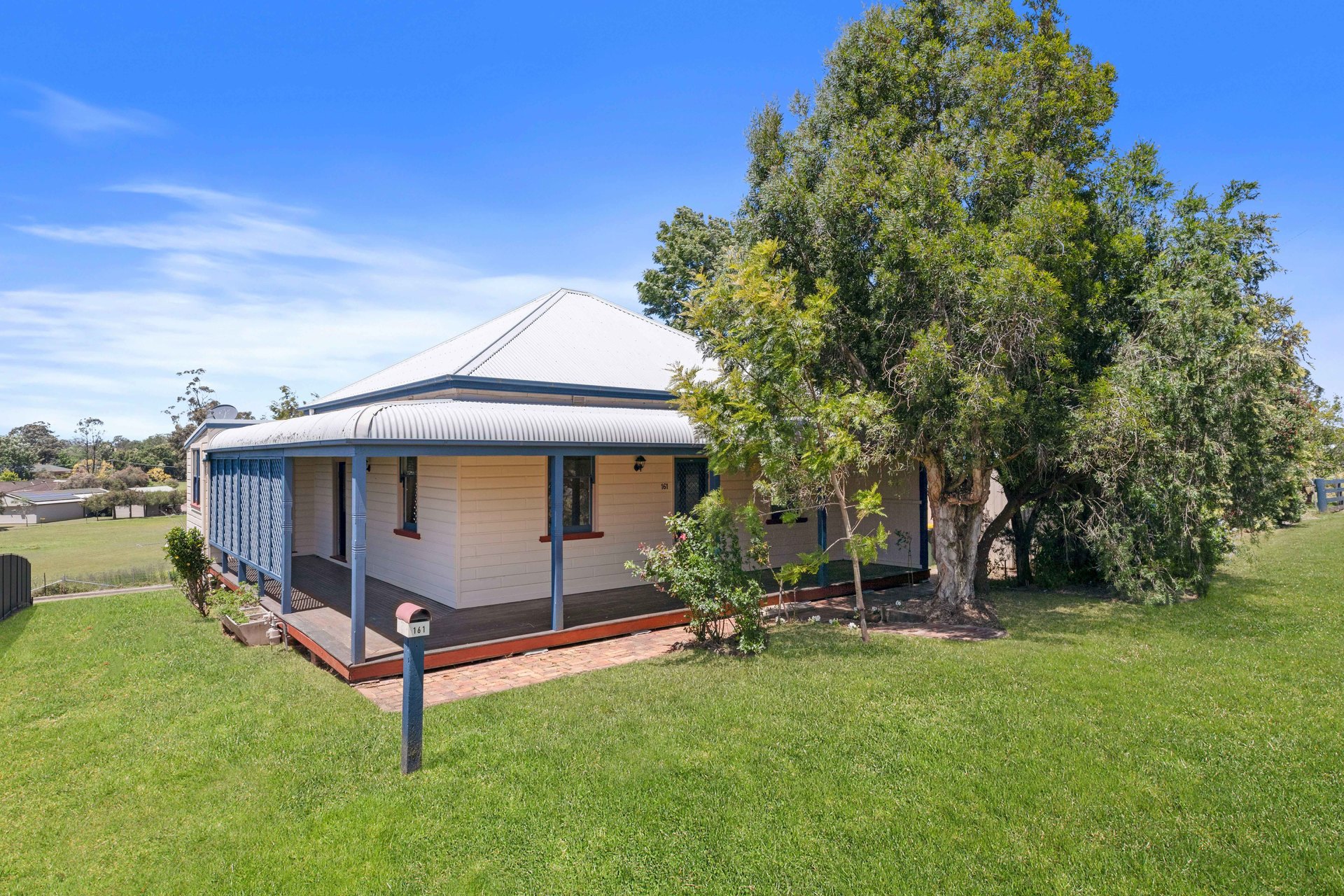 161 New England Highway, LOCHINVAR Peters Real Estate