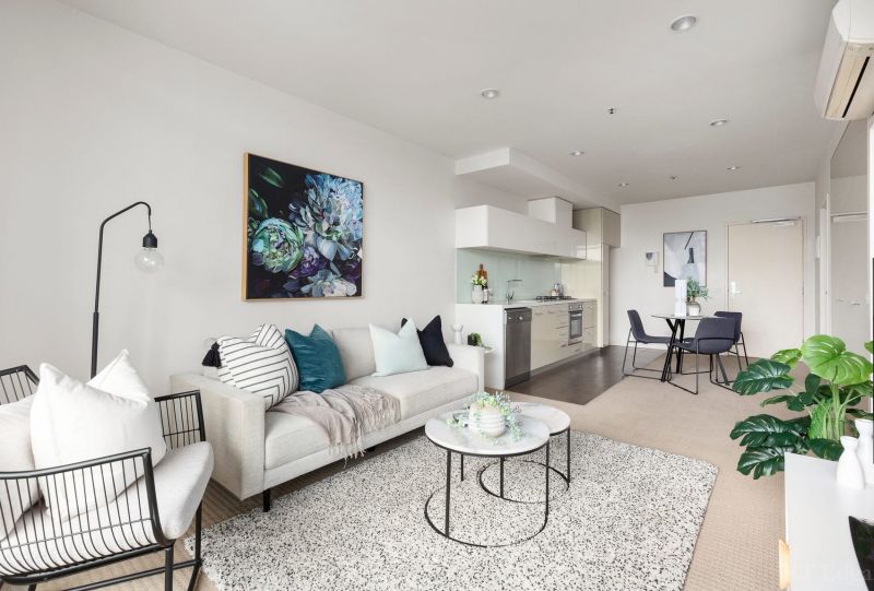 110/8 Breavington Way, Northcote - Thumbnail 2