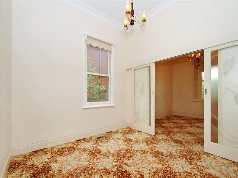 Large Beautiful Home - Full of Character!