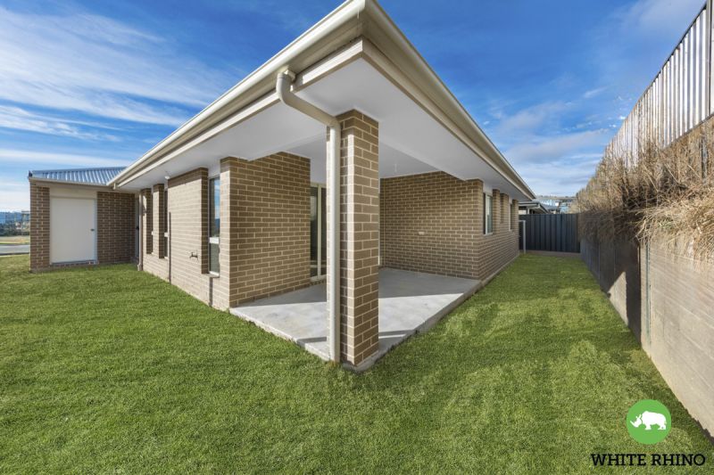 76 Edward Drive, Googong White Rhino Property